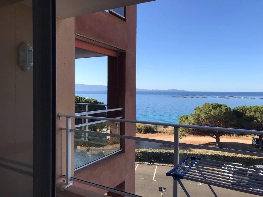 Bel App T2 En Bord De Mer Vue Sanquinaires Piscine Ajaccio  Esterno foto